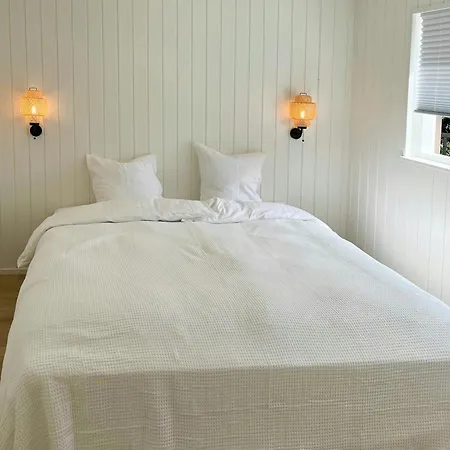 Modern House In Second Row At Rude 펜션 *