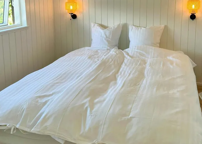 Dom wakacyjny Modern House In Second Row At Rude Odder