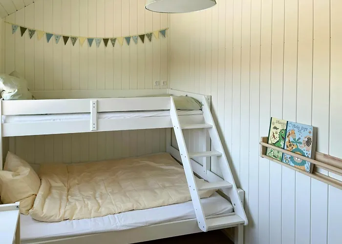 Modern House In Second Row At Rude Dom wakacyjny